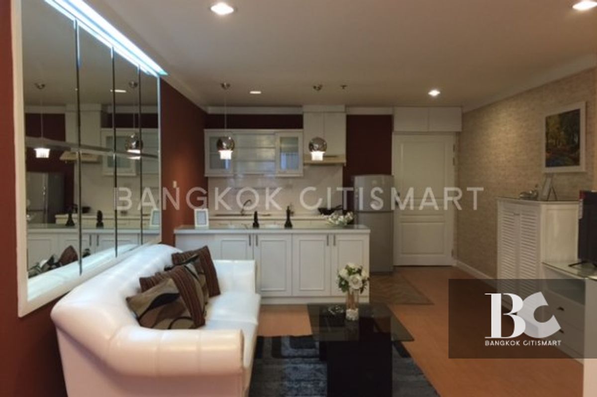 For RentCondoSukhumvit, Asoke, Thonglor : Condo for rent The Waterford Diamond (Soi Sukhumvit 30/1) near the Phrom Phong BTS BTS.