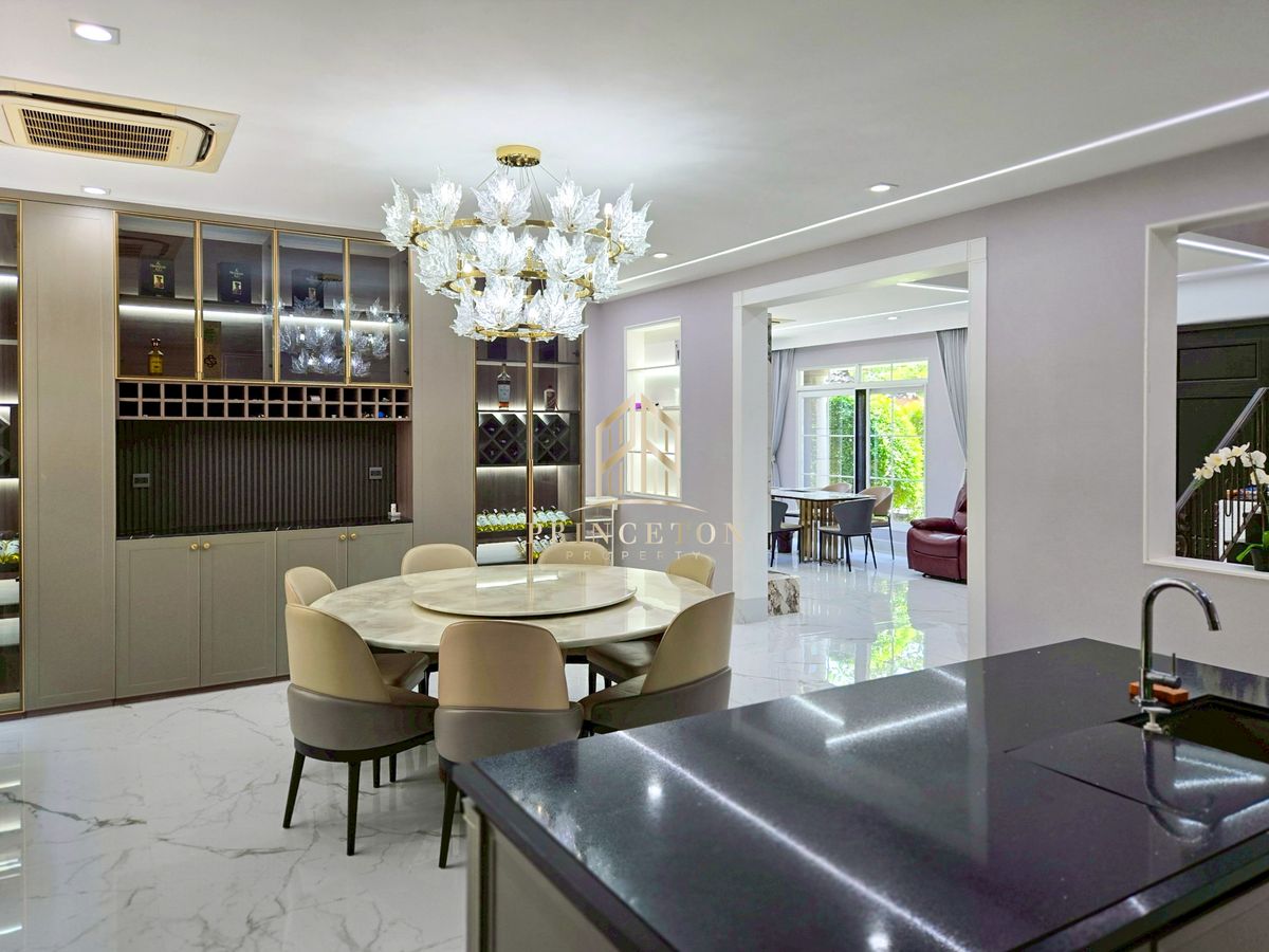 ขายบ้านบางนา แบริ่ง ลาซาล : ขายบ้านเดี่ยว นันทวัน บางนา กม.7 บ้าน size L หน้าสวน 📞092-4252445 Nantawan Bangna Km.7