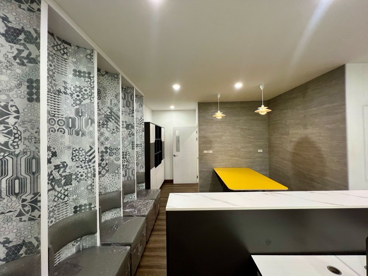 ขายโฮมออฟฟิศพระราม 9 เพชรบุรีตัดใหม่ RCA : 📣 [For Sale] โฮมออฟฟิศพระราม 9 5 ชั้น พร้อมลิฟต์ส่วนตัว ✨ ใจกลางพระราม 9 ซอย 57/1 (Meloft Rama9 Home Office) แต่งครบ พร้อมใช้งาน