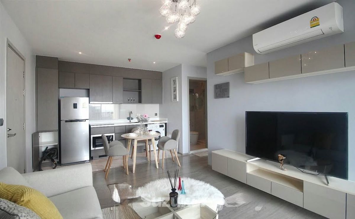 ขายคอนโดสุขุมวิท อโศก ทองหล่อ : RHYTHM Ekkamai / 2 Bedrooms (SALE WITH TENANT), ริธึ่ม เอกมัย  / 2 ห้องนอน (ขายพร้อมผู้เช่า) NUUN140