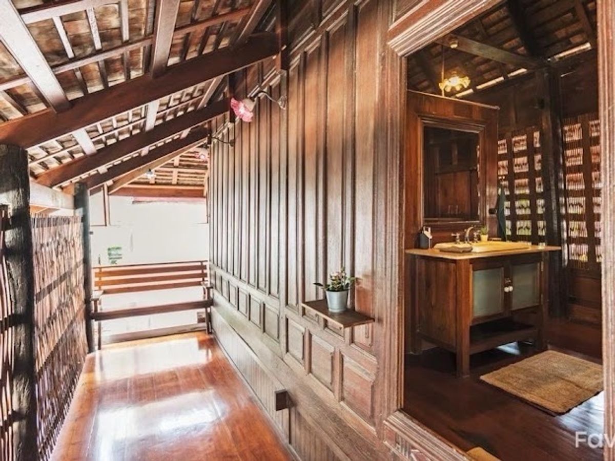 ขายบ้านโชคชัย4 ลาดพร้าว71 : 📍K017 ขายเรือนไทยโบราณ โชคชัย 4 มีอยู่ 5 หลัง