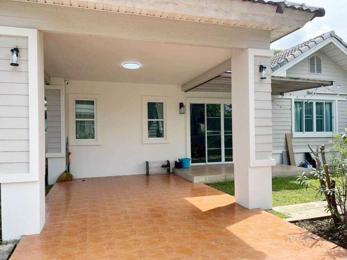For RentHouseChiang Mai : House in the project Rent 20,000 baht per month, near Chiang Mai University, only 5 minutes. No.3H125