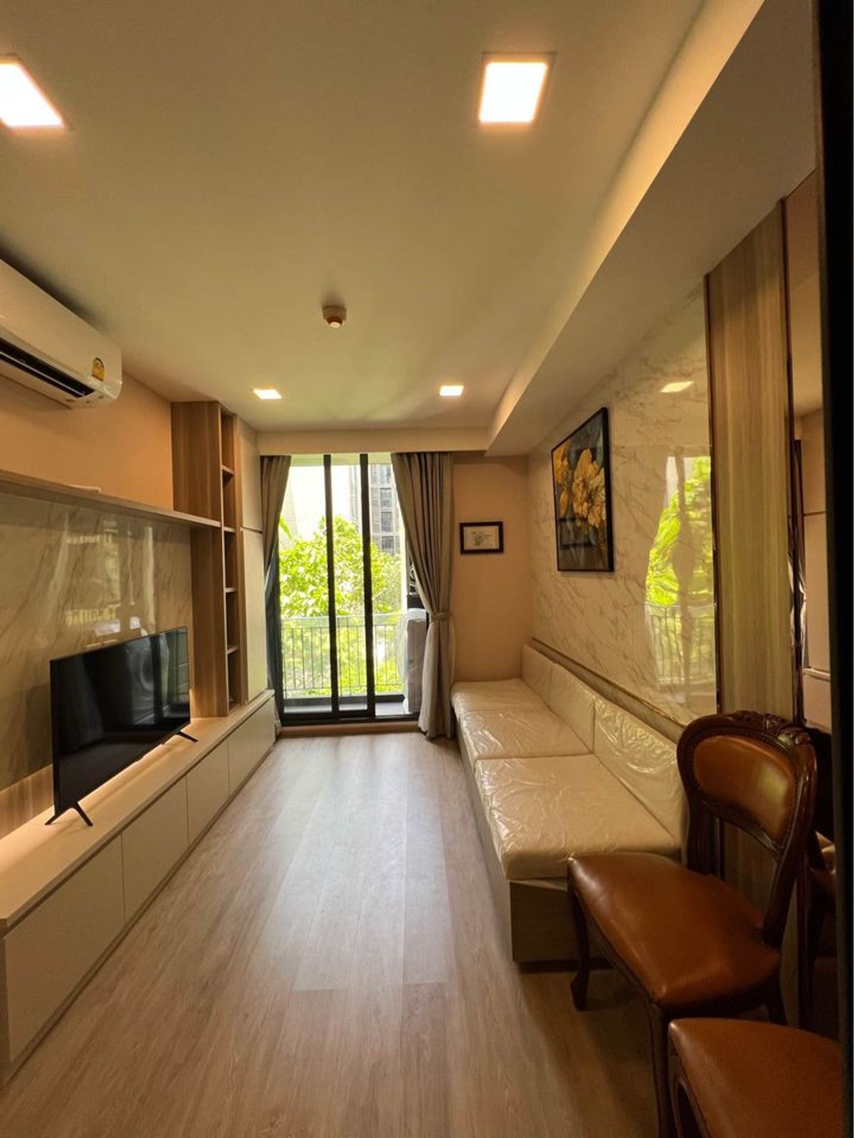 ให้เช่าคอนโดสยาม จุฬา สามย่าน : The Nest Chula Samyan【𝐑𝐄𝐍𝐓】🔥ห้องนี้น่ารักเกินต้าน แต่งหวาน ความเรียบง่ายที่แอบแทรกดีเทลน่ารักไว้ทุกมุม🔥  ติดต่อไลน์ไอดี: @hacondo