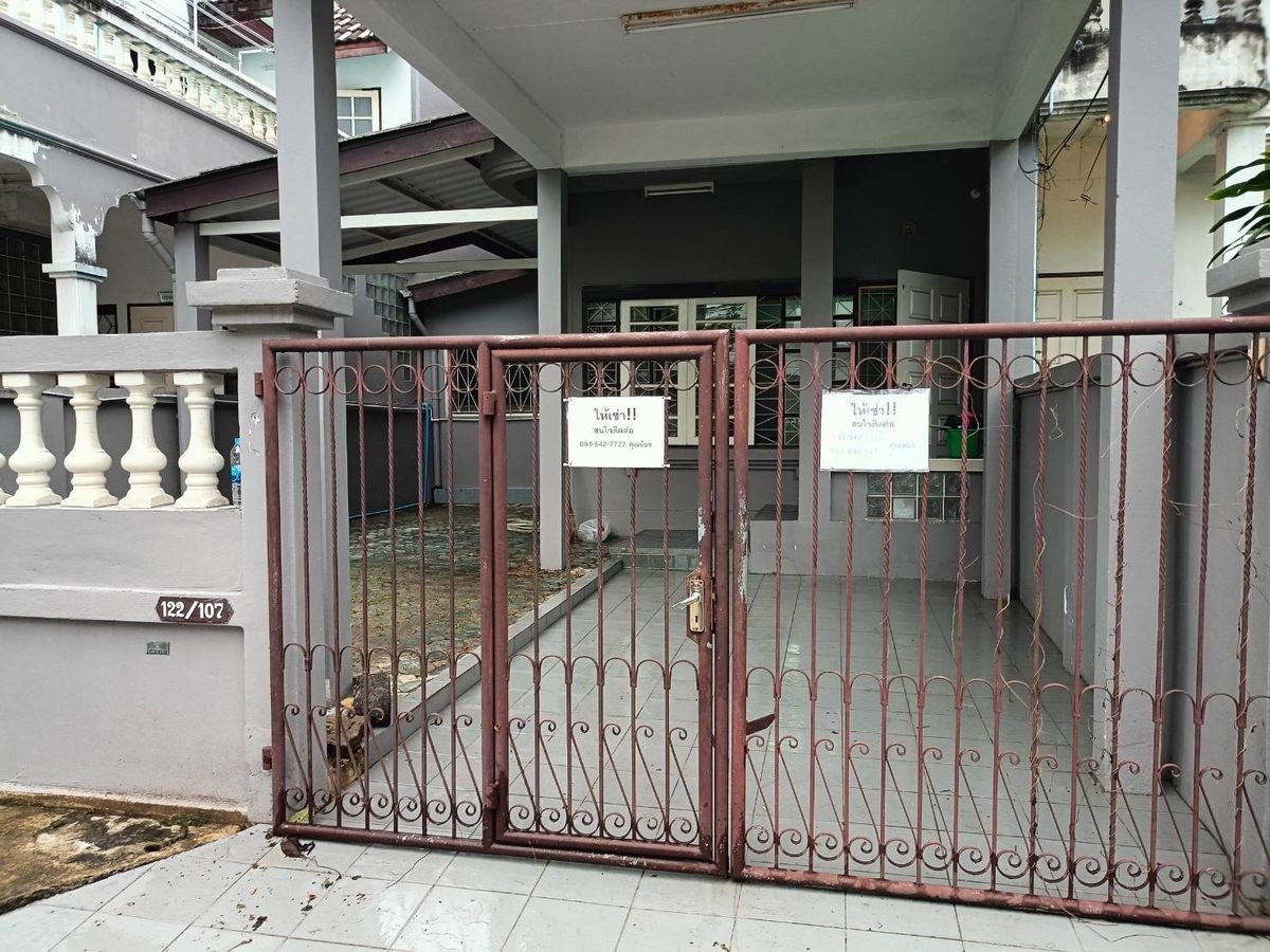 For RentTownhomeRamkhamhaeng, Hua Mak : 🏡 2 -story townhouse for rent, Sriwara Ramkhamhaeng Village 36/1, good location near the city with