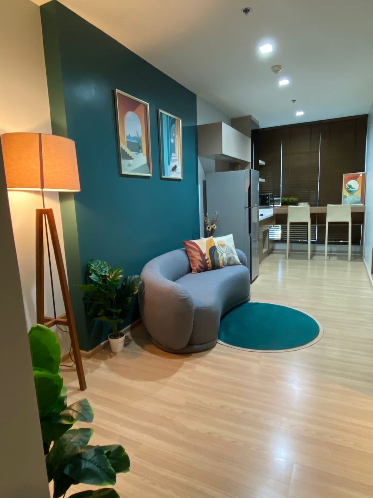 ให้เช่าคอนโดสาทร นราธิวาส : OMG797  < ว่างแล้ว 23 ก.ย. 68 >  ห้องสวย 1 ห้องนอน - แต่งใหม่  [ ริทึ่ม สาทร ]