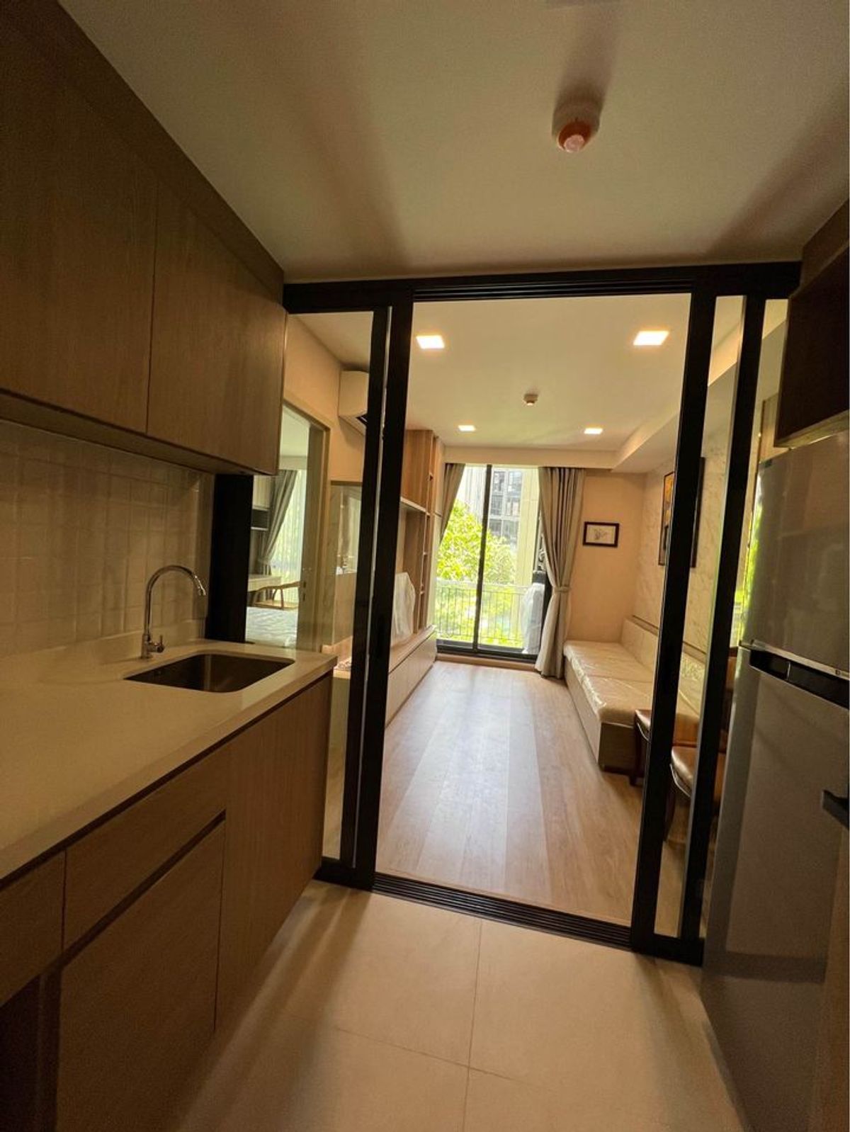 ให้เช่าคอนโดสยาม จุฬา สามย่าน : The Nest Chula Samyan【𝐑𝐄𝐍𝐓】🔥ห้องนี้น่ารักเกินต้าน แต่งหวาน ความเรียบง่ายที่แอบแทรกดีเทลน่ารักไว้ทุกมุม🔥  ติดต่อไลน์ไอดี: @hacondo