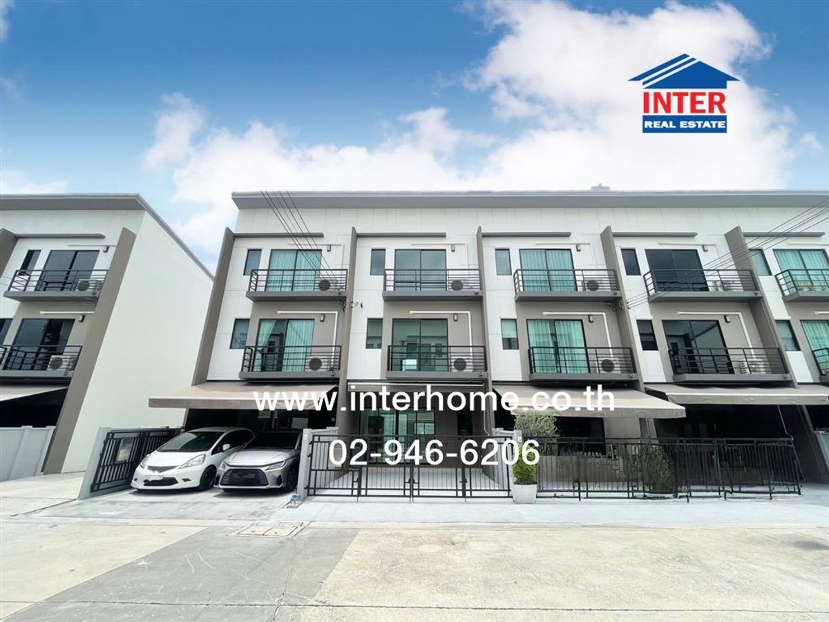 ขายทาวน์โฮมนวมินทร์ รามอินทรา : ทาวน์โฮม 3 ชั้น 18.4 ตร.ว. หมู่บ้านกลางเมือง รามอินทรา ซอยกาญจนาภิเษก6/1 ถนนคู่ขนานกาญจนาภิเษก ถนนทางด่วนรามอินทรา-อาจณรงค์ เขตบางเขน กรุงเทพมหานคร