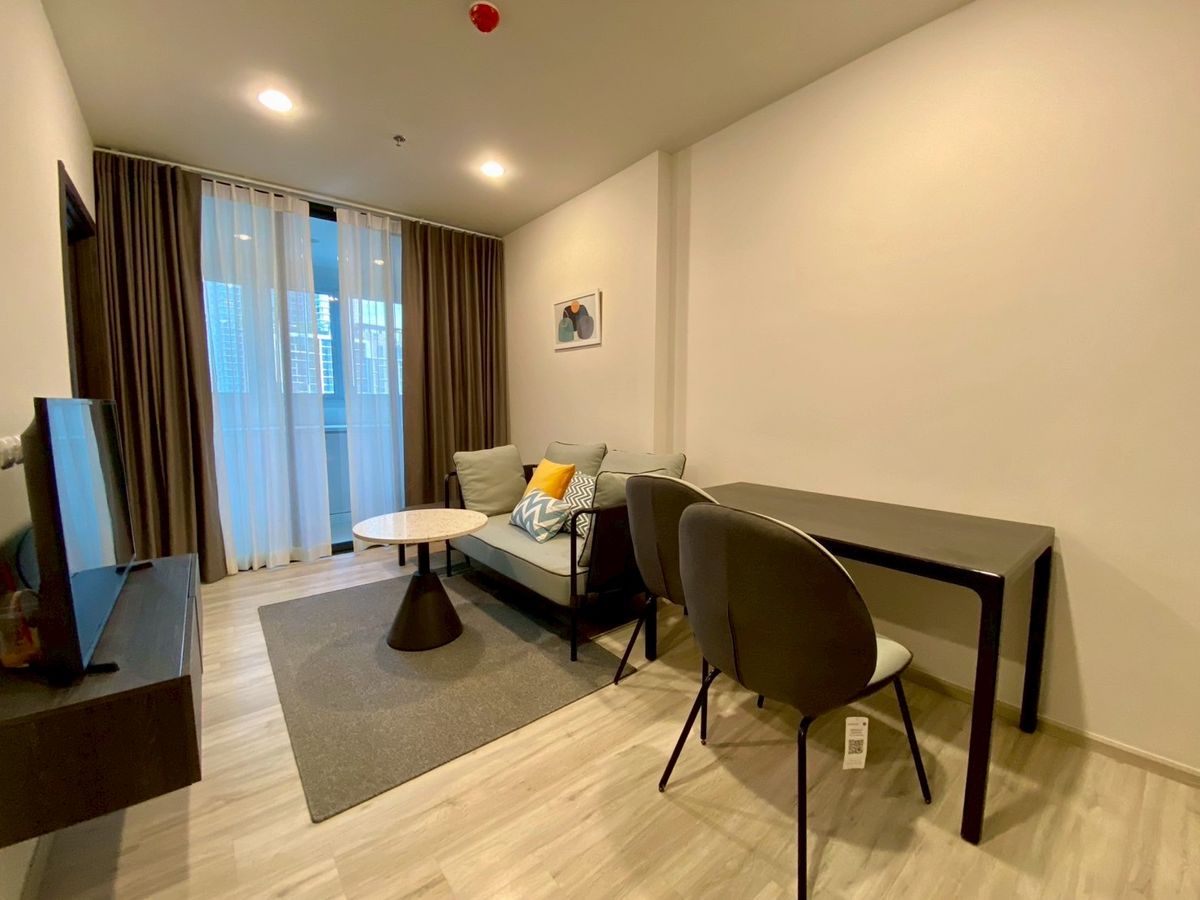 For RentCondoRatchadapisek, Huaikwang, Suttisan : 🔥🔥 Condominium for rent, XT, Huai Khwang, 1 bedroom, only 19,000 baht, size 34.41 sq.m., 10th floor, only 75 meters from MRT Huai Khwang