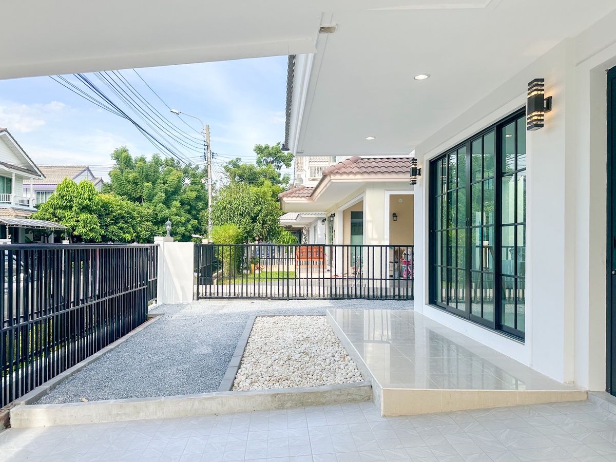 For SaleHouseRama 2, Bang Khun Thian : 🏡🌳 Detached house, Pruek Lada Tha Kham - Rama 2 - Golden location near the expressway! Add the room below, ready to use 🌳🏡