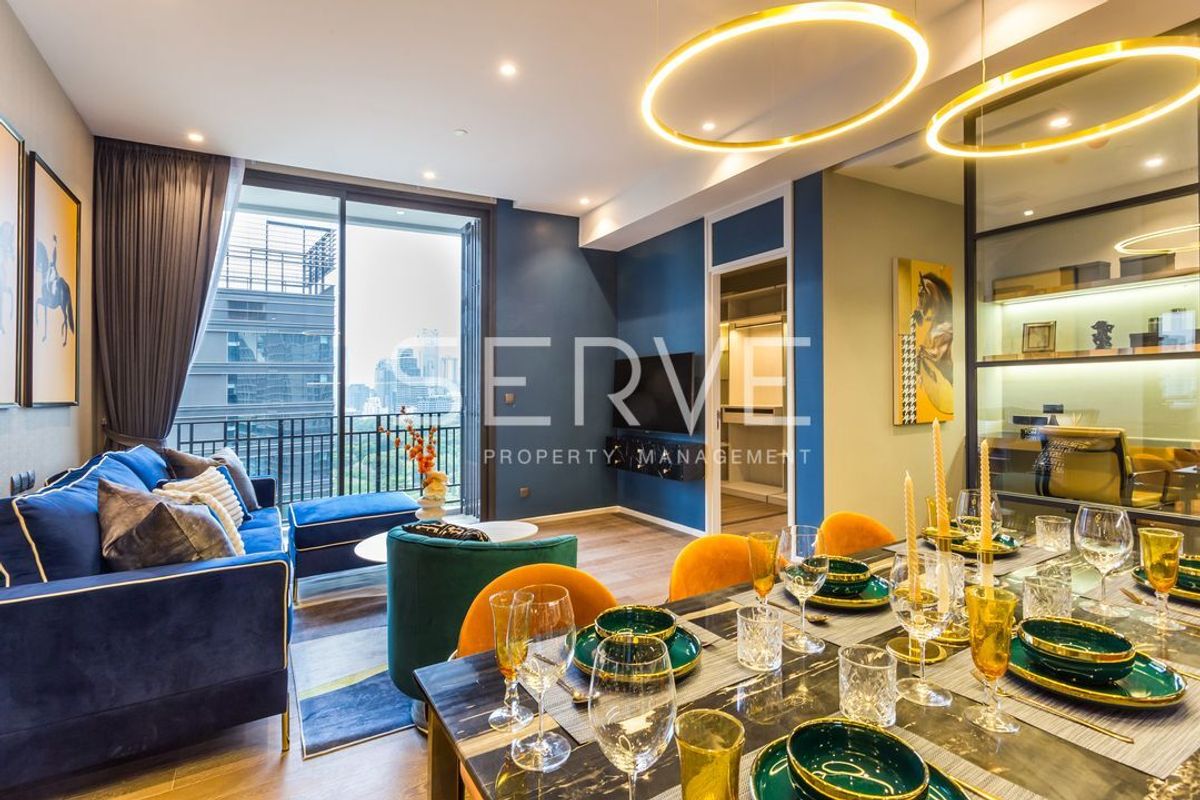 For RentCondoWitthayu, Chidlom, Langsuan, Ploenchit : 2 Beds Nice Room Good Location Close to BTS Chit Lom 1.1 km. and Lumpini Park 100 m. at MUNIQ Langsuan Condo  / For Ren