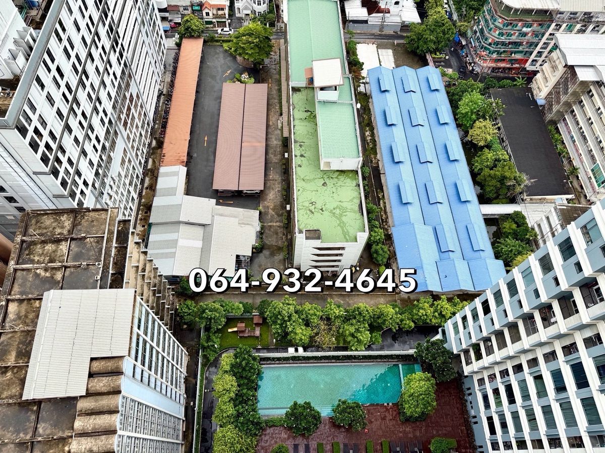 ขายคอนโดลาดพร้าว เซ็นทรัลลาดพร้าว : ขายด่วน The Saint Residences วิวสระว่ายน้ำ วิวสวนรถไฟ 2ห้องนอน 2ห้องน้ำ 56ตรม ไม่เคยเข้าอยู่ ติดต่อ 064-932-4645 KEn