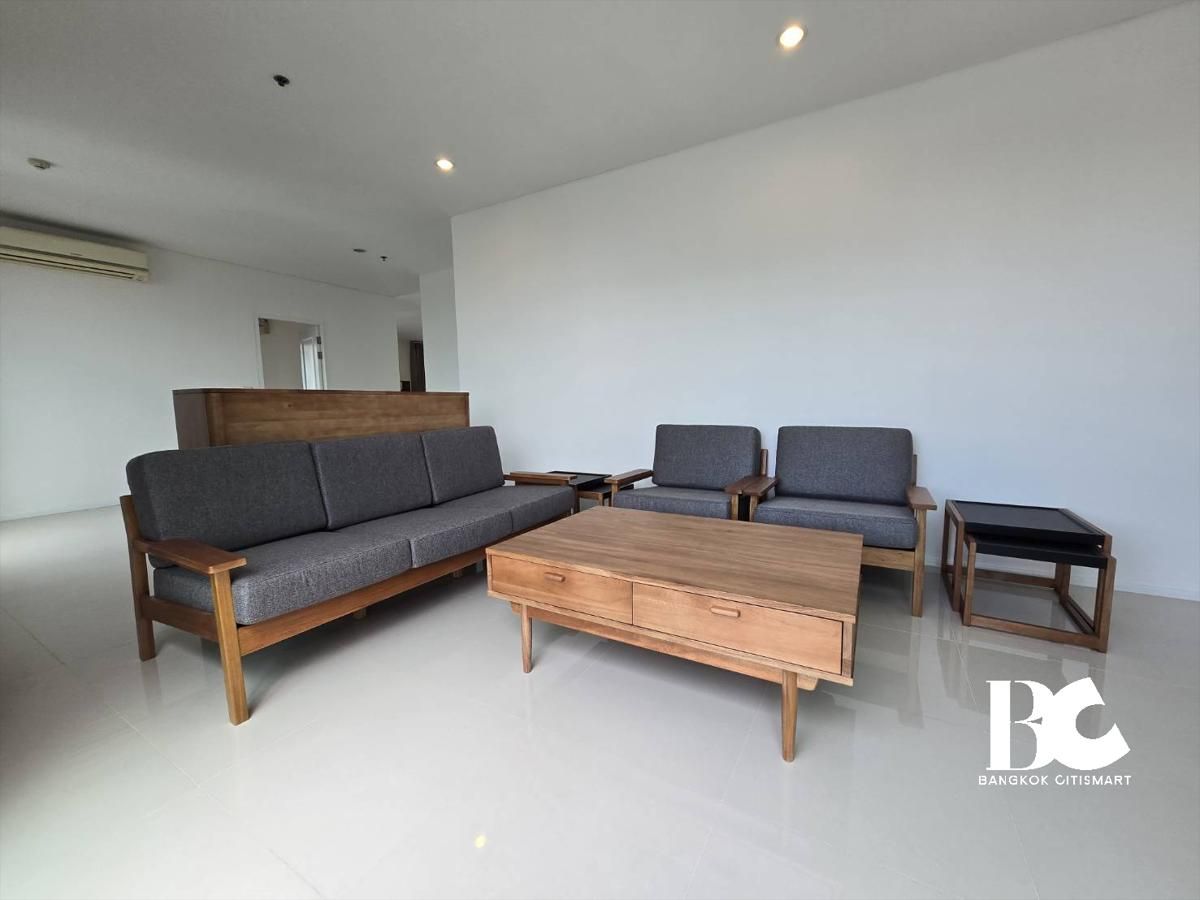 ให้เช่าคอนโดพระราม 9 เพชรบุรีตัดใหม่ RCA : Penthouses for Rent : Villa Asoke 