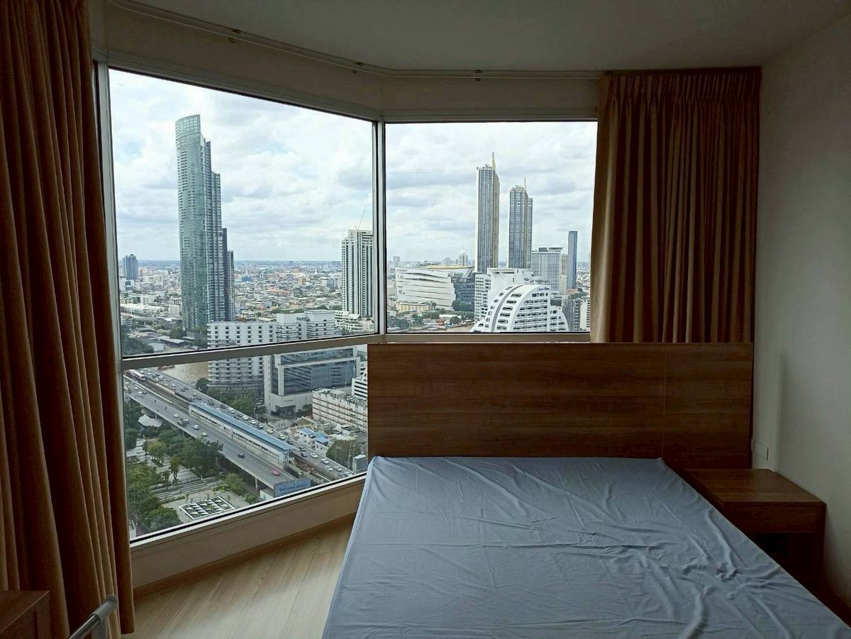 ให้เช่าคอนโดสาทร นราธิวาส : 🌇 RHYTHM Sathorn – For Rent & Sale 🔑 High-Rise Condo in the Heart of Sathorn, Near BTS Saphan Taksin