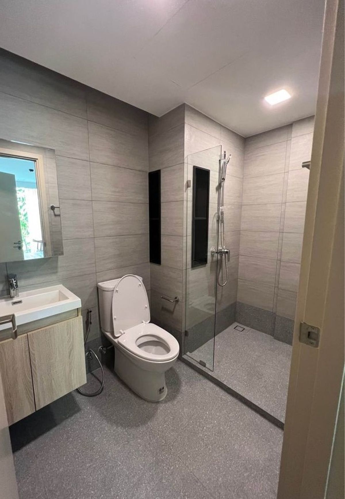 ให้เช่าคอนโดสยาม จุฬา สามย่าน : The Nest Chula Samyan【𝐑𝐄𝐍𝐓】🔥ห้องนี้น่ารักเกินต้าน แต่งหวาน ความเรียบง่ายที่แอบแทรกดีเทลน่ารักไว้ทุกมุม🔥  ติดต่อไลน์ไอดี: @hacondo