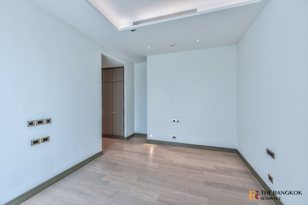 For SaleCondoWongwianyai, Charoennakor : 🔥 Ultra luxury Riverfront Living🔥 The Residence at Mandarin near BTS Khlong San