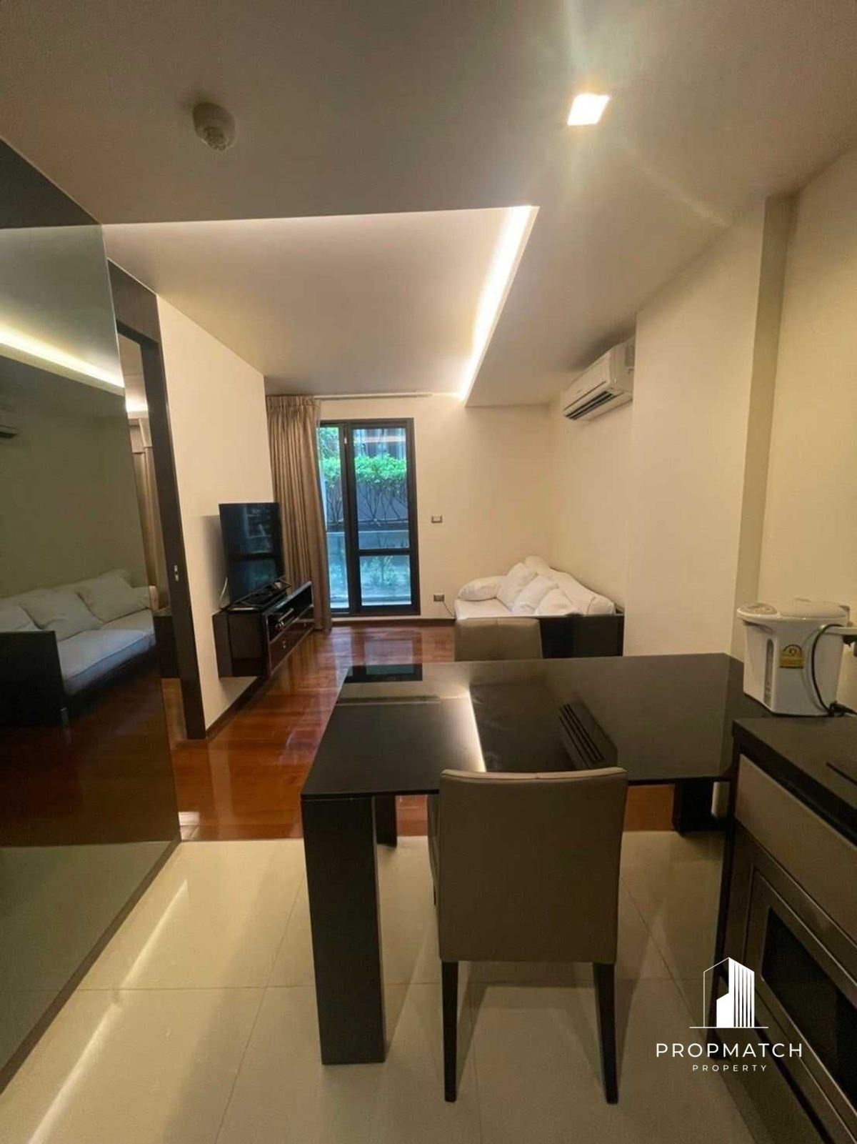 ให้เช่าคอนโดสุขุมวิท อโศก ทองหล่อ : ✨Flash Deal ✨The Address Sukhumvit 61( 1Bed 1Bath 46SQM.) แต่งครบพร้อมอยู่ !! เพียง 20,000บาทต่อเดือน Tel.0981315848 @propmatch