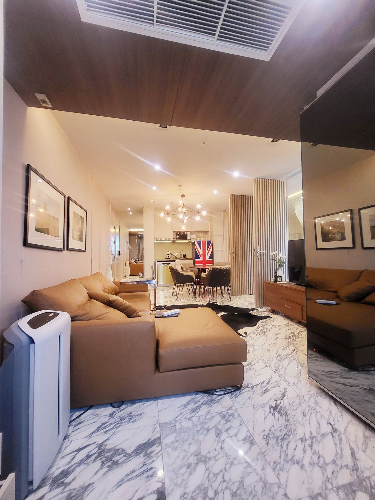 ขายคอนโดรัชดา ห้วยขวาง : 🔥ขายด่วน🔥ไอดีโอ รัชดา-ห้วยขวาง เฟอร์นิเจอร์ครบพร้อมเข้าอยู่ เดินทางสะดวก ใกล้ MRT ห้วยขวางเพียง 80 เมตร