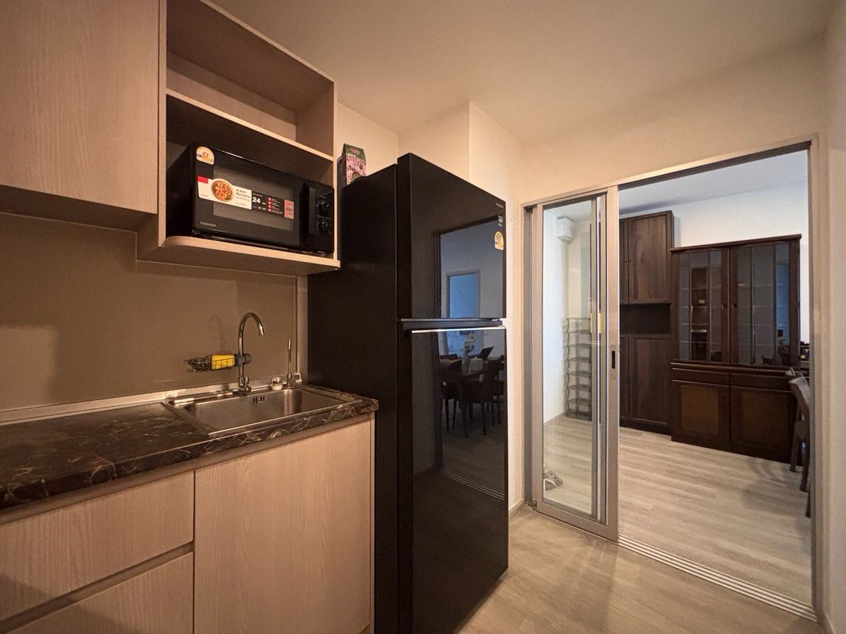 ให้เช่าคอนโดท่าพระ ตลาดพลู วุฒากาศ : 🔥ให้เช่าด่วน🔥เอลลิโอ สาทร - วุฒากาศ 2 ห้องนอน 2 ห้องน้ำ – ครัวปิด – ห้องใหม่เอี่ยม สวยงาม – เดินทางสะดวก – ส่วนกลางครบครัน – ห้องหันหน้าทิศเหนือ ไม่ร้อน – มีเครื่องซักผ้าอบผ้าในตัวค่ะ 