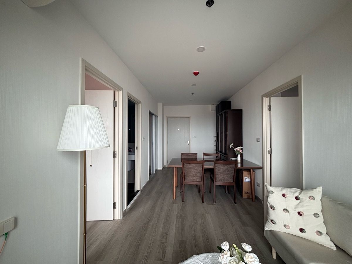 ให้เช่าคอนโดท่าพระ ตลาดพลู วุฒากาศ : 🔥ให้เช่าด่วน🔥เอลลิโอ สาทร - วุฒากาศ 2 ห้องนอน 2 ห้องน้ำ – ครัวปิด – ห้องใหม่เอี่ยม สวยงาม – เดินทางสะดวก – ส่วนกลางครบครัน – ห้องหันหน้าทิศเหนือ ไม่ร้อน – มีเครื่องซักผ้าอบผ้าในตัวค่ะ 