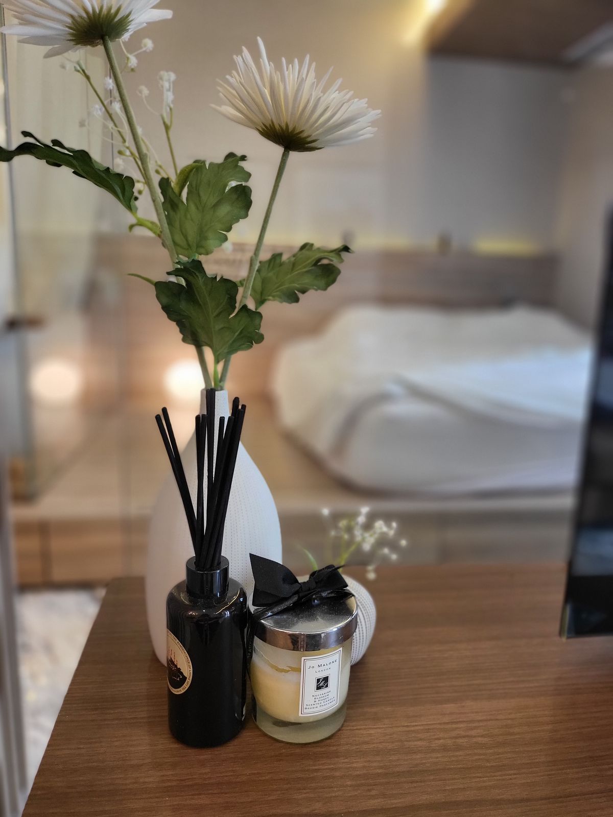 For SaleCondoRatchadapisek, Huaikwang, Suttisan : 🔥Urgent Sale🔥 Ideo Ratchada-Huai Khwang, fully furnished and ready to move in. Conveniently located just 80 meters from Huai Khwang MRT Station.