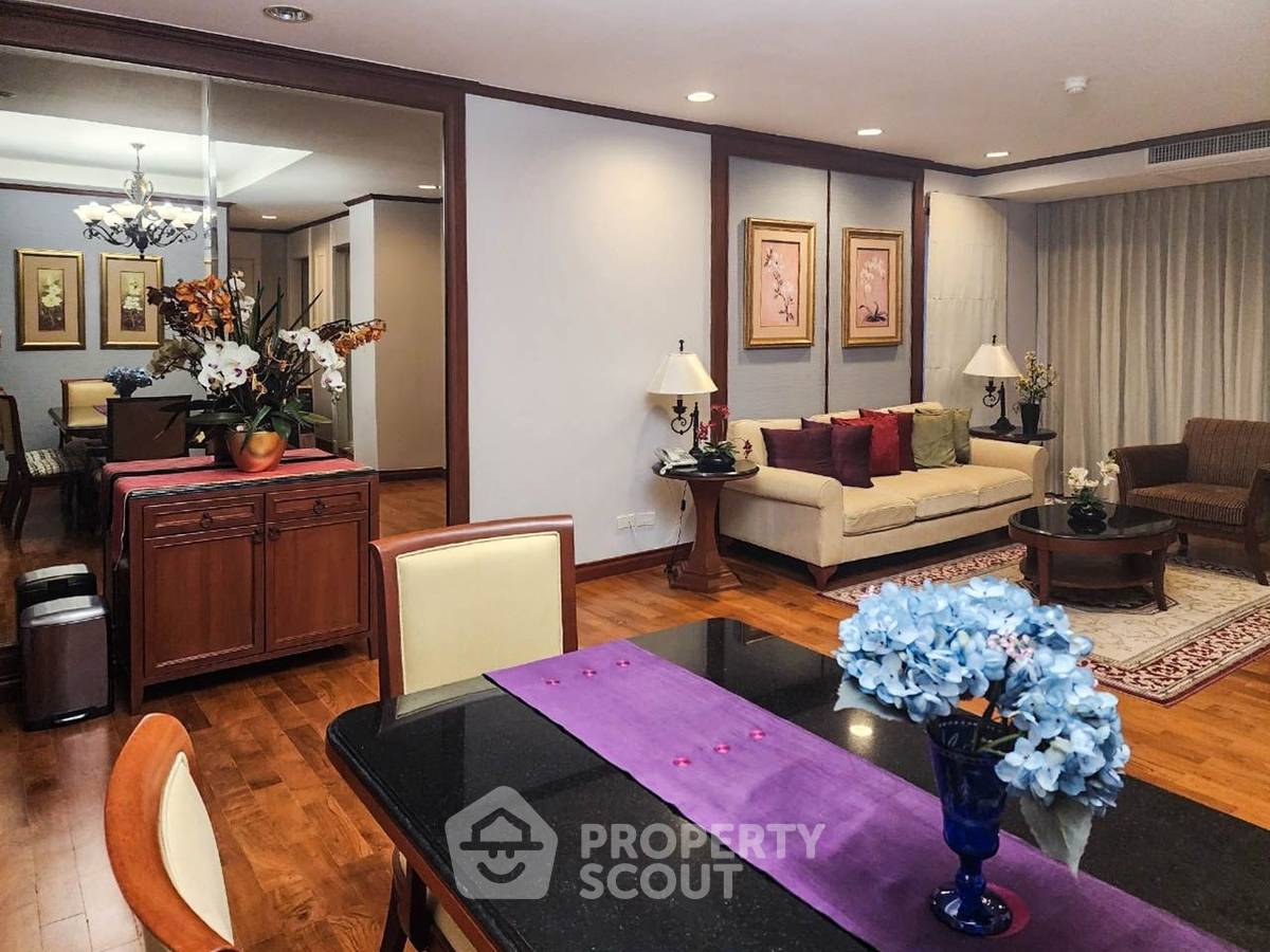 For SaleCondoSukhumvit, Asoke, Thonglor : 2-BR Condo at The Bangkok Sukhumvit 43 Condominium near BTS Phrom Phong