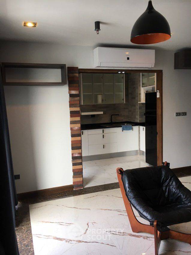 For SaleCondoSukhumvit, Asoke, Thonglor : 1-BR Condo at Icon 3 Condominium close to Thong Lo