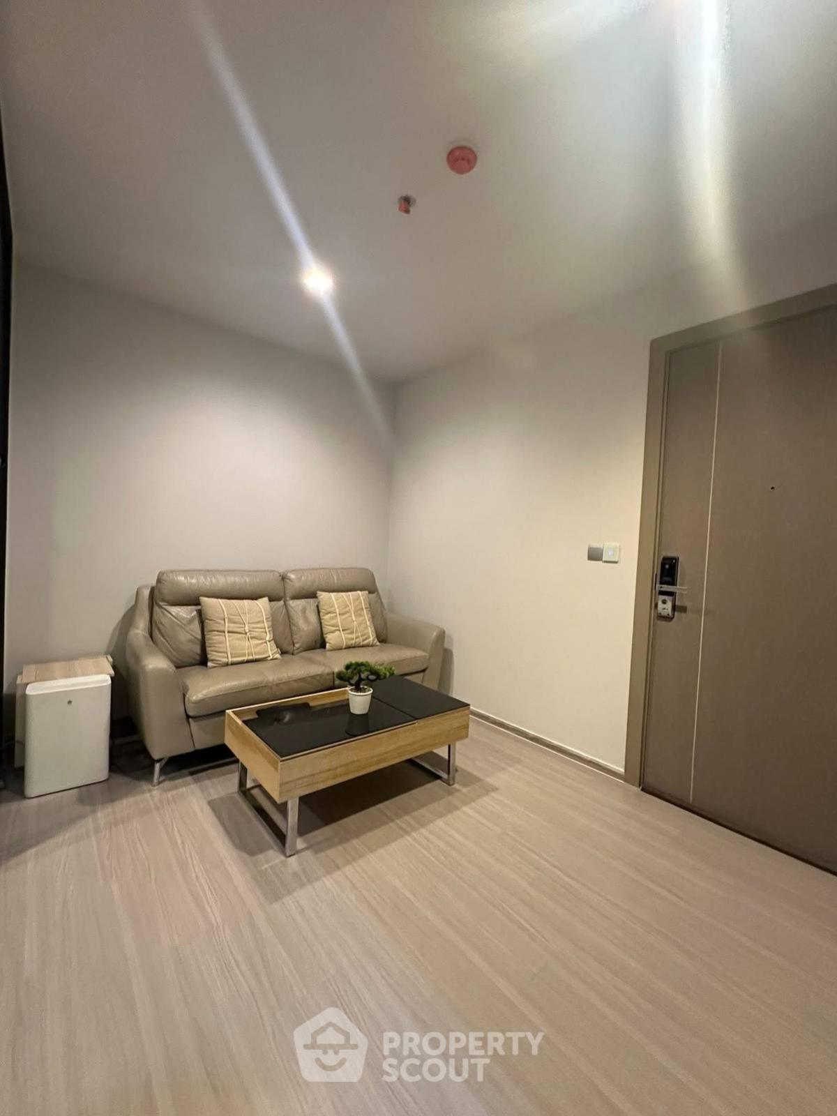 For SaleCondoRama9, Petchburi, RCA : 1-BR Condo at Life Asoke - Rama 9 near MRT Phra Ram 9