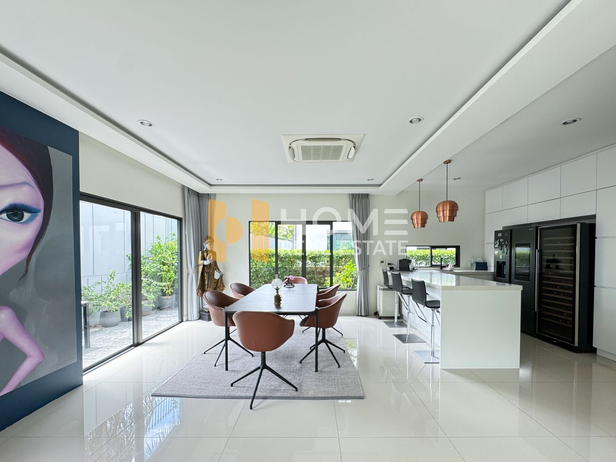 For SaleHousePattanakan, Srinakarin : Burasiri Phatthanakan / 4 Bedrooms (Sale), Burasiri Pattanakarn / 4 Bedrooms (For Sale) FON221