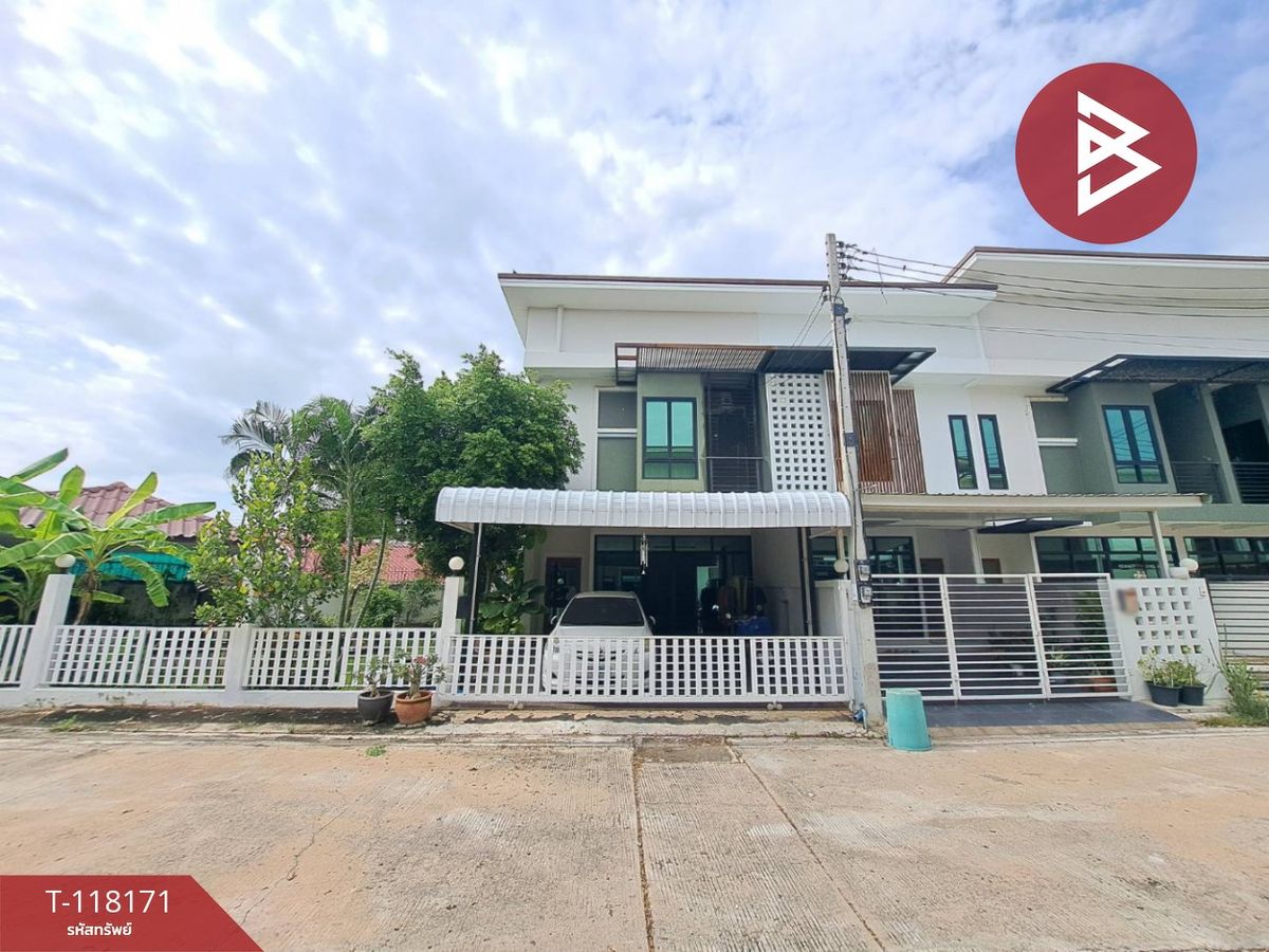For SaleTownhomeNakhon Sawan : Townhouse for sale Dee Ville Village (D Promp Ville, Sai Nakhon Sawan Temple