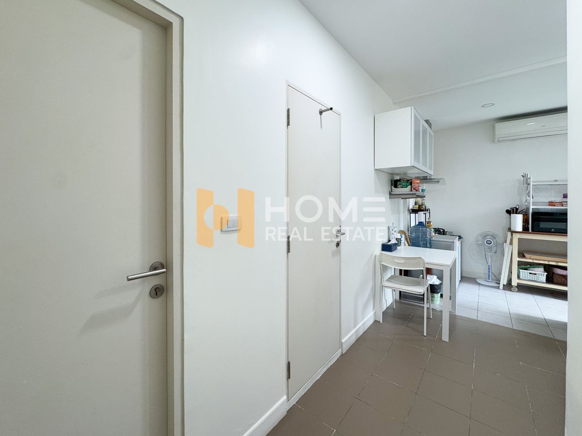 For SaleHousePattanakan, Srinakarin : Burasiri Phatthanakan / 4 Bedrooms (Sale), Burasiri Pattanakarn / 4 Bedrooms (For Sale) FON221