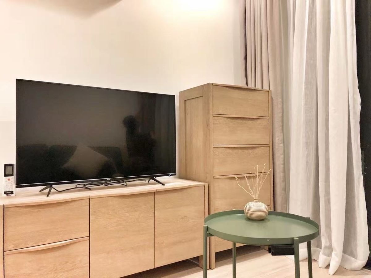 ให้เช่าคอนโดอ่อนนุช อุดมสุข : Artrmis 77 2bedrooms, 2 bathrooms, and 1 living room.
Size: 54 square meters 20th