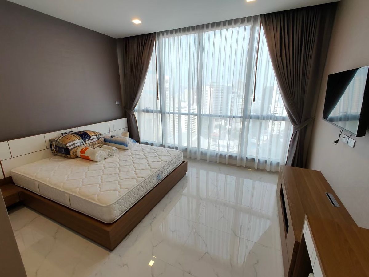 ให้เช่าคอนโดนานา : ให้เช่า Hyde Sukhumvit 13 ราคา 50,000 บาท [SRr250807]