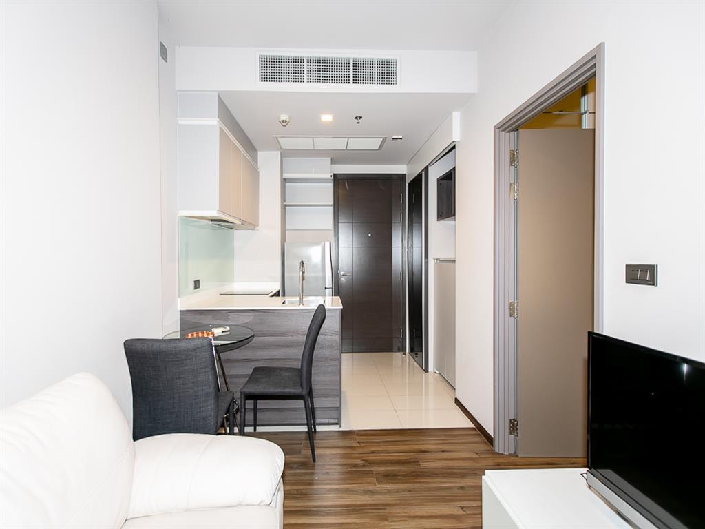 ขายคอนโดสุขุมวิท อโศก ทองหล่อ : 🔥ขายด่วน + 🔥ซีล บาย แสนสิริ ใกล้ BTS เอกมัย เฟอร์นิเจอร์ครบ พร้อมเข้าอยู่