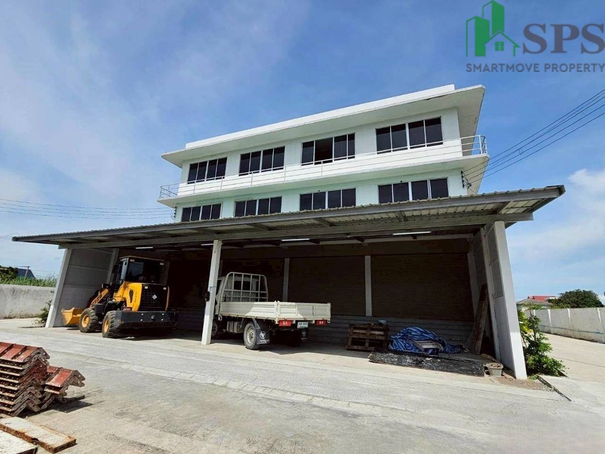 ให้เช่าอาคารพาณิชย์ลาดกระบัง สุวรรณภูมิ : Newly renovated Commercial Buildings for Rent – 2 Units ให้เช่าที่ดิน และ อาคารพาณิชย์ รีโนเวทใหม่ 2 หลัง  (SPSP620)