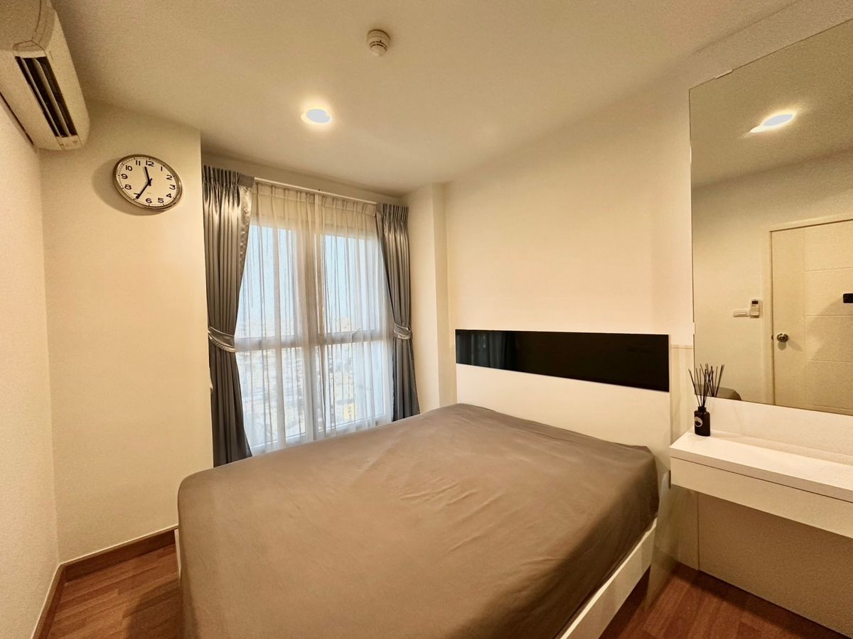 For SaleCondoRatchadapisek, Huaikwang, Suttisan : Urgent sale! Centric Ratchada-Sutthisan, beautiful room for sale near MRT Sutthisan 90 meters
