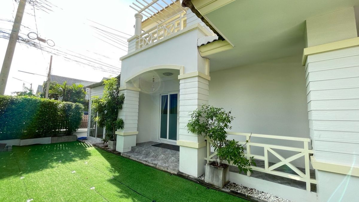 บ้านเกษตร นวมินทร์ ลาดปลาเค้า : 📢👇 บ้านหลังนี้ออกแบบตามหลักฮวงจุ้ย เหมาะทั้งสำหรับอยู่อาศัยและทำโฮมออฟฟิศเดินทางสะดวก ใกล้จุดขึ้น-ลงทางด่วนเอกมัย–รามอินทรา