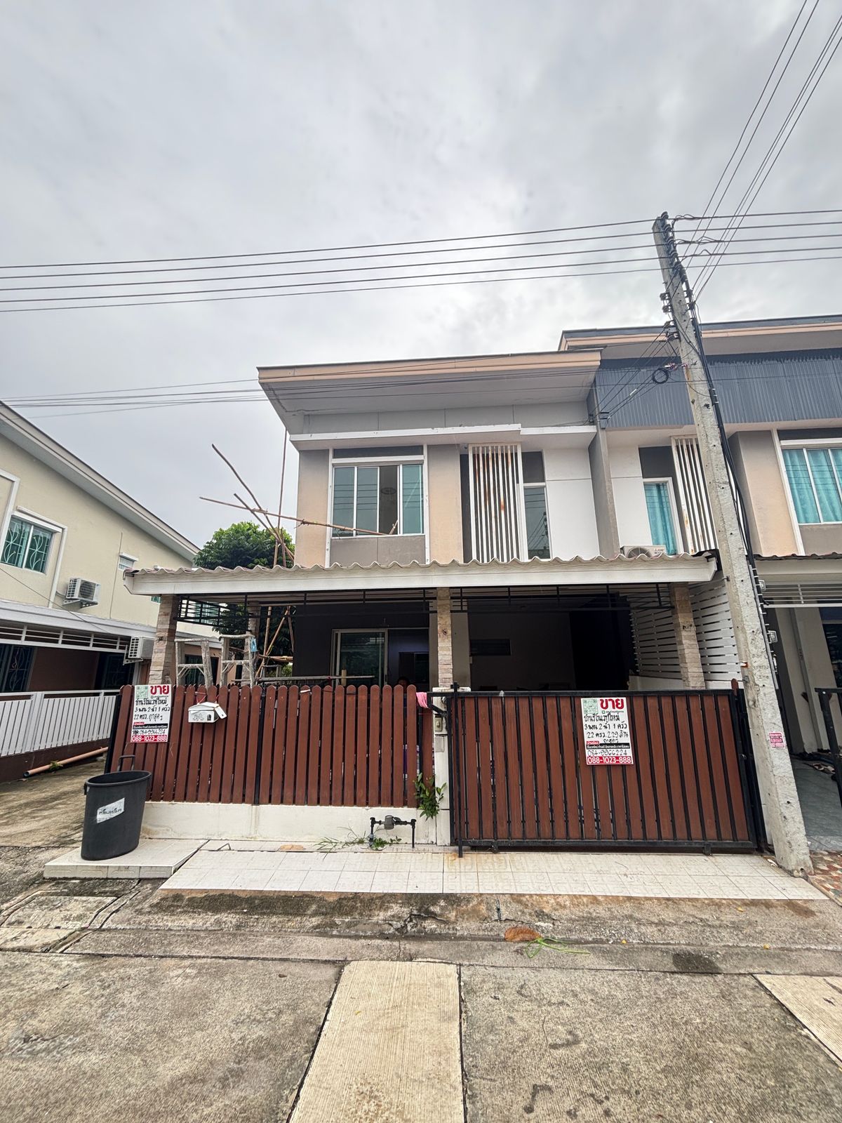 For SaleTownhomePhutthamonthon, Salaya : 🏬 Sell Townhome, Pruksa Ville 77, Phutthamonthon Sai 4, back corner 🏬 quiet, good atmosphere