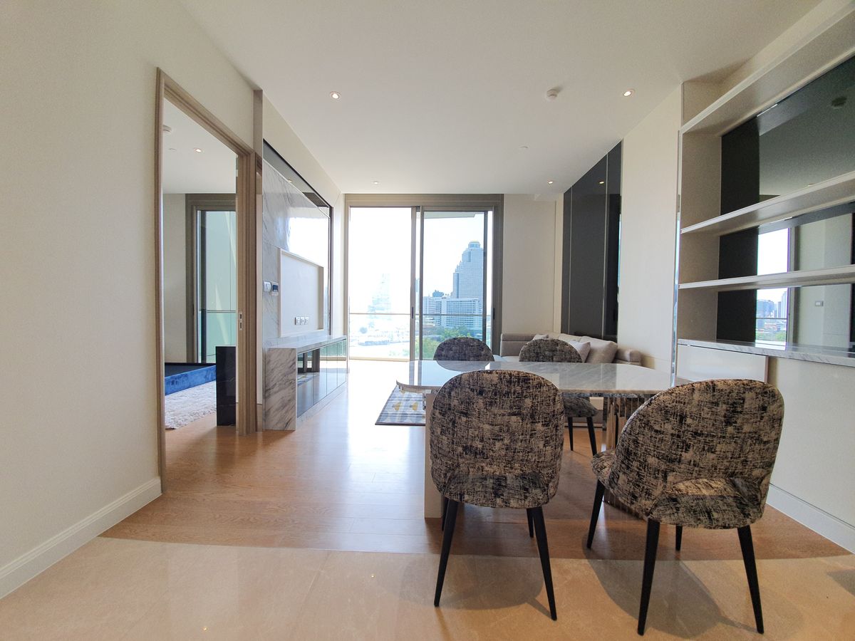 ให้เช่าคอนโดวงเวียนใหญ่ เจริญนคร : ให้เช่า Magnolias Waterfront Residences ราคา 70,000 บาท [MKr250806]