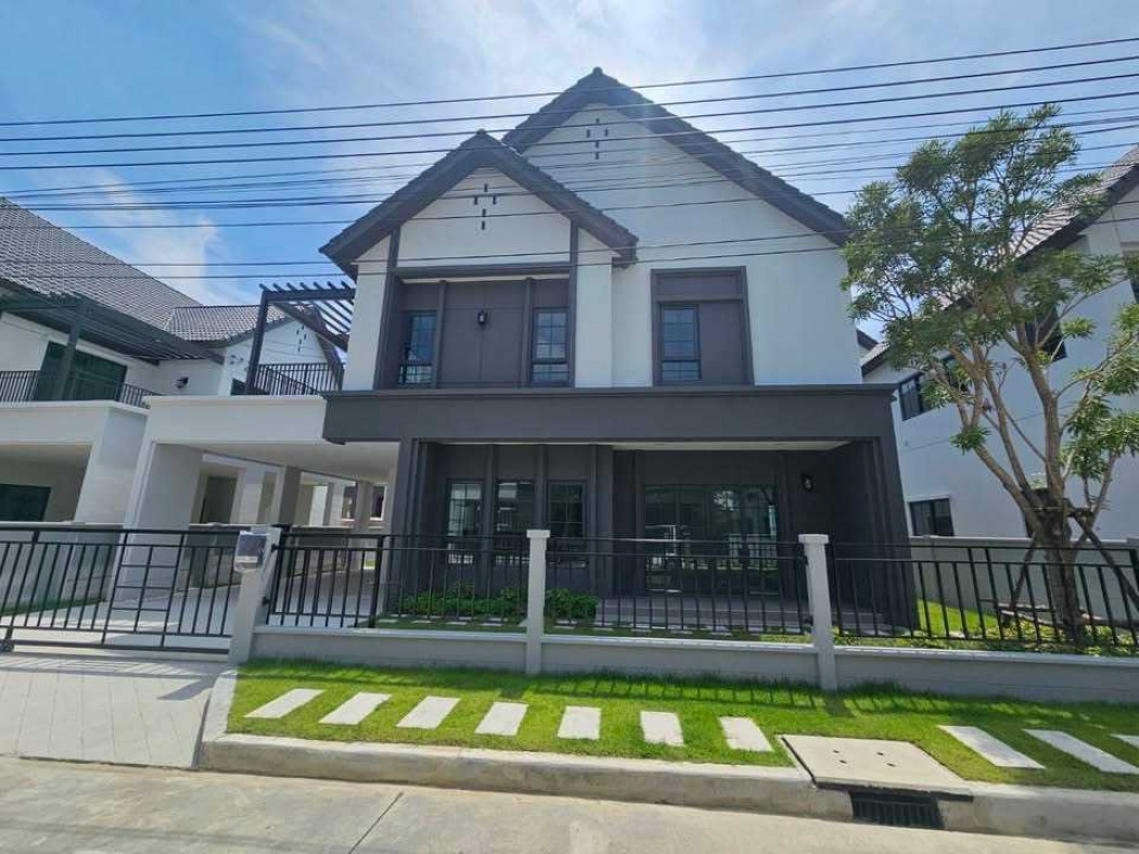 ให้เช่าบ้านสมุทรปราการ สำโรง : ให้เช่า บ้านเดี่ยว เซนโทร บางนา 280 ตรม 60 ตรว ใกล้ เมกะบางนา
