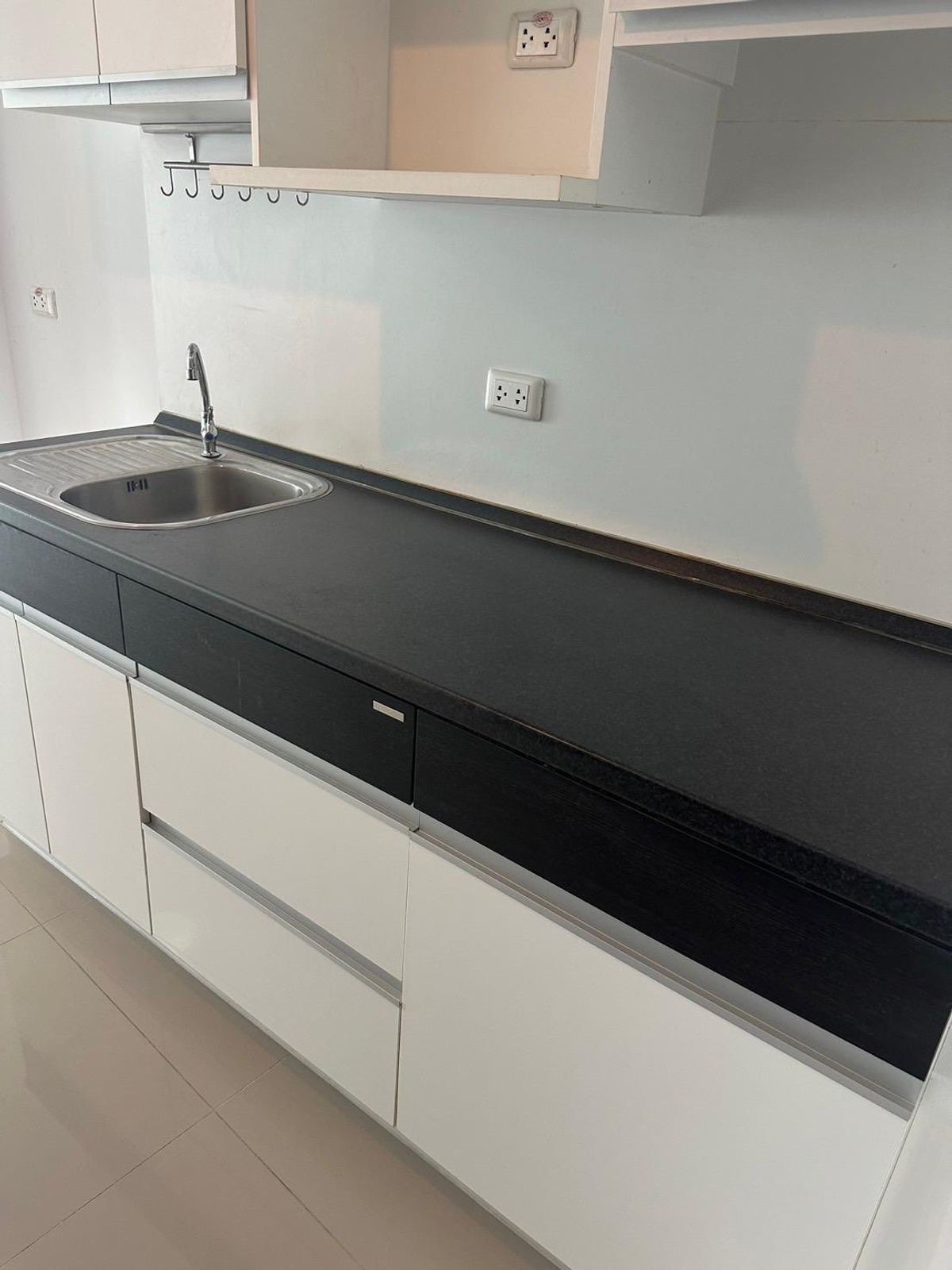 For SaleCondoWongwianyai, Charoennakor : Condo for sale Supalai River Resort. Price 2,700,000 baht [MKS250805]