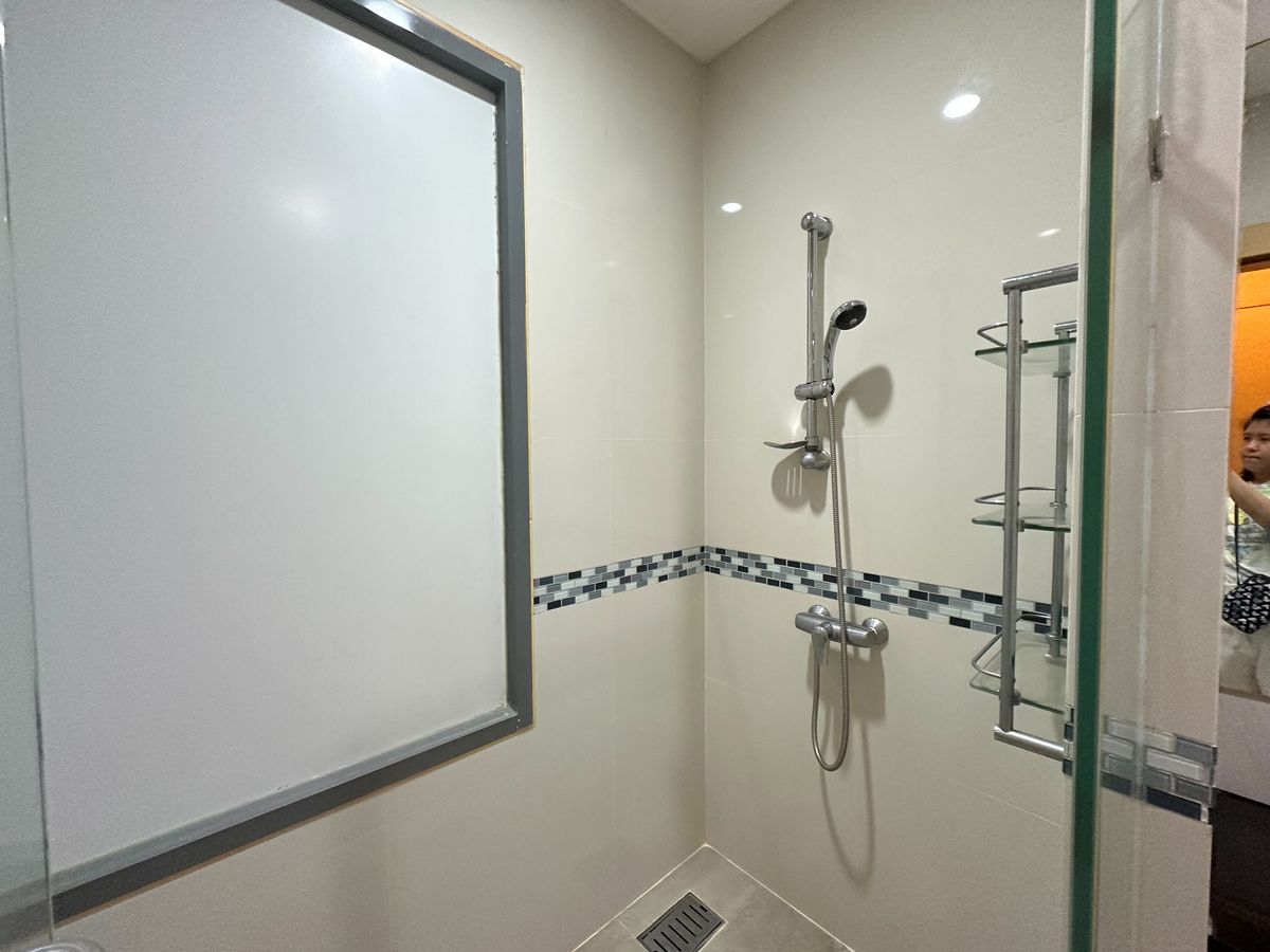 For RentCondoRatchathewi,Phayathai : ✨ Rent IDEO Q Phayathai ✨ 1 bedroom, high -class city, city, convenient to travel in the heart of Bangkok 📍 Ideo Q Phayathai (Ideo Q Phayathai) 🚆 Near BTS Phayathai and Airport Link only 150 meters!  📐 Size 37 sq.m. 🛏 1 bedroom | 🛁 1 bathroom