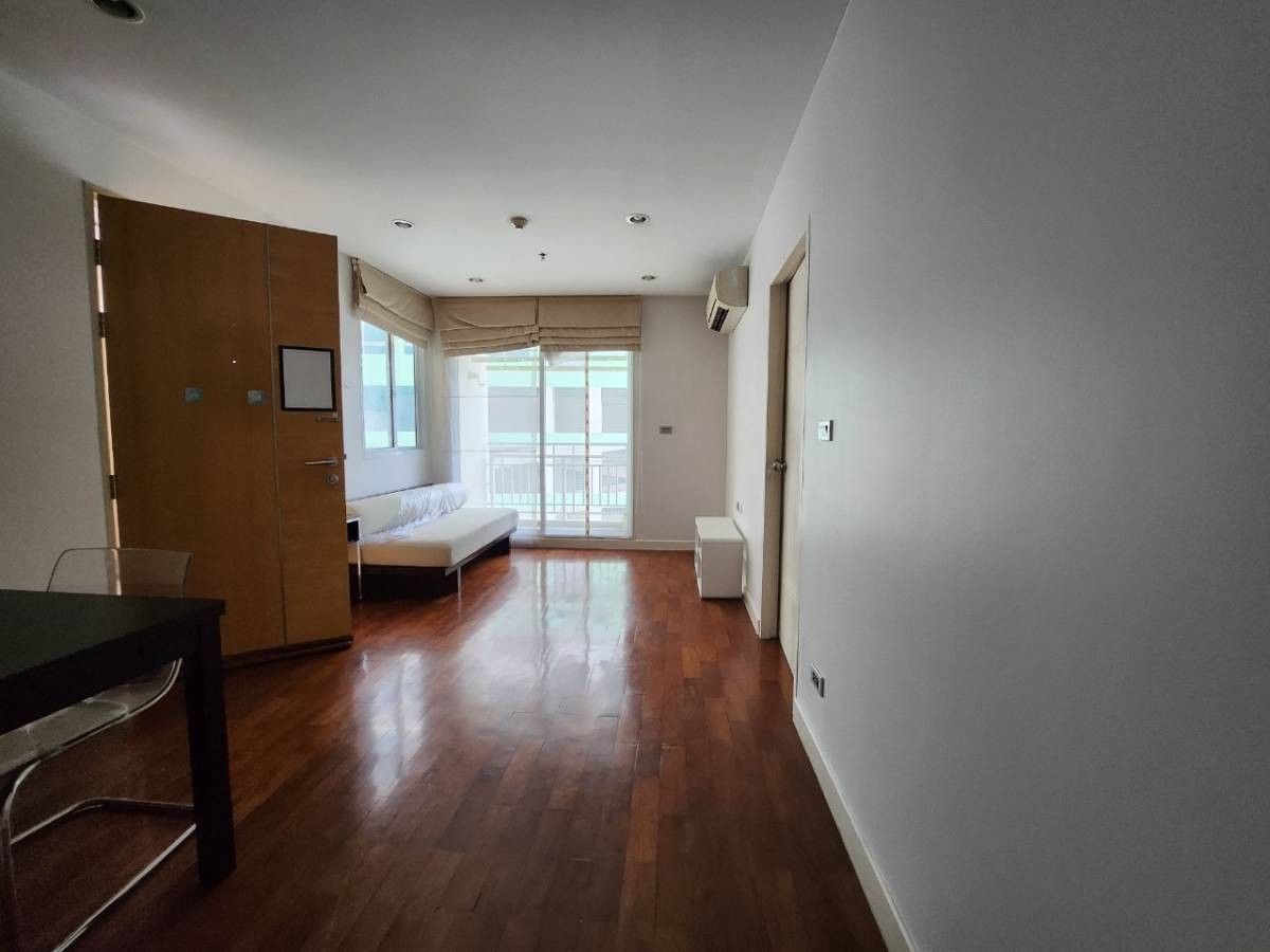 ขายคอนโดสีลม ศาลาแดง บางรัก : Baan Siri Silom / 1 Bedroom (FOR SALE), บ้าน สิริ สีลม / 1 ห้องนอน (ขาย) DO710