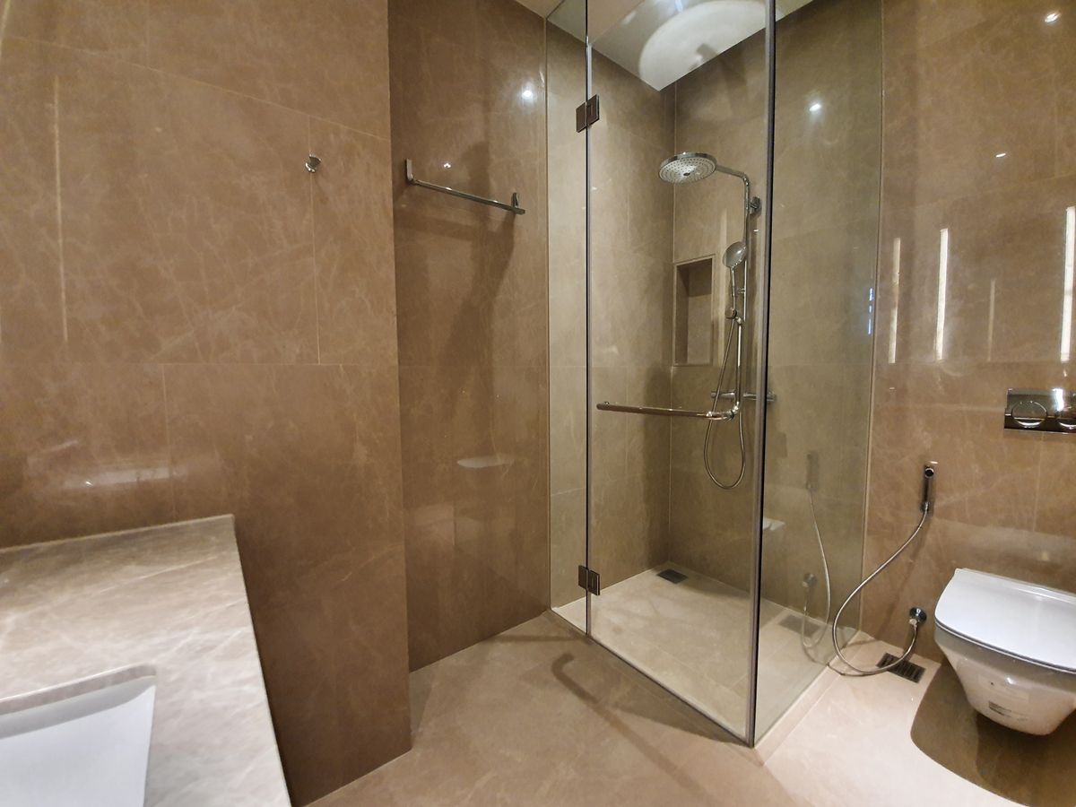 ให้เช่าคอนโดวงเวียนใหญ่ เจริญนคร : ให้เช่า Magnolias Waterfront Residences ราคา 70,000 บาท [MKr250806]