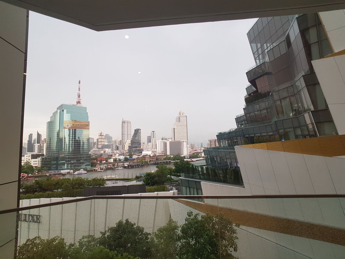 ให้เช่าคอนโดวงเวียนใหญ่ เจริญนคร : ให้เช่า Magnolias Waterfront Residences ราคา 70,000 บาท [MKr250806]