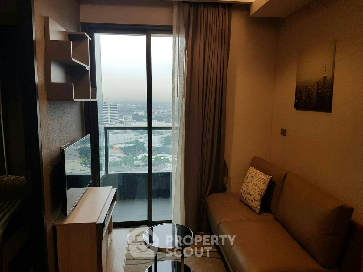 For SaleCondoSukhumvit, Asoke, Thonglor : 1-BR Condo at The Lumpini 24 near BTS Phrom Phong