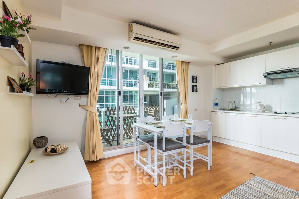 For SaleCondoOnnut, Udomsuk : 1-BR Condo at Waterford Sukhumvit 50 Condominium near BTS On Nut