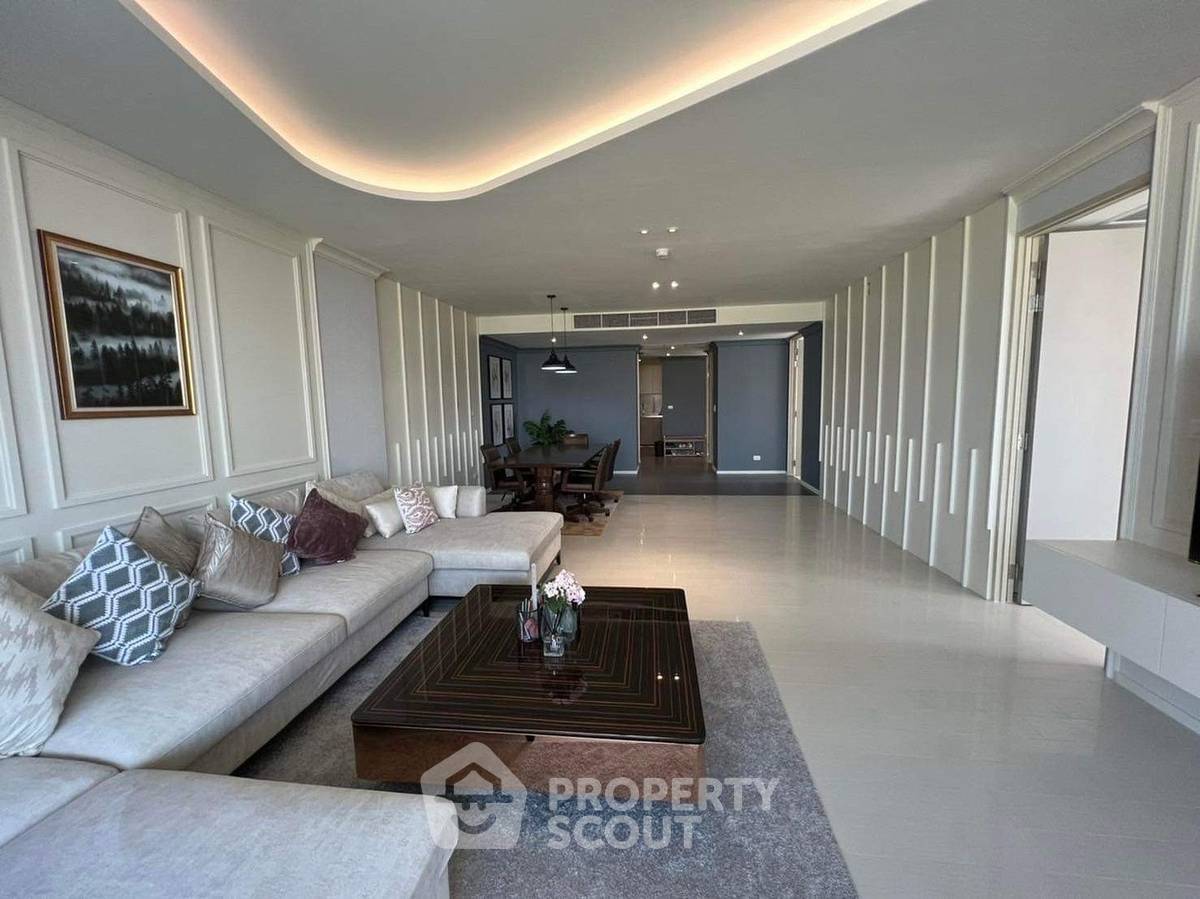 For SaleCondoHuahin, Prachuap Khiri Khan, Pran Buri : 3-BR Condo at Veranda Residence Hua Hin close to Khao Takiab beach