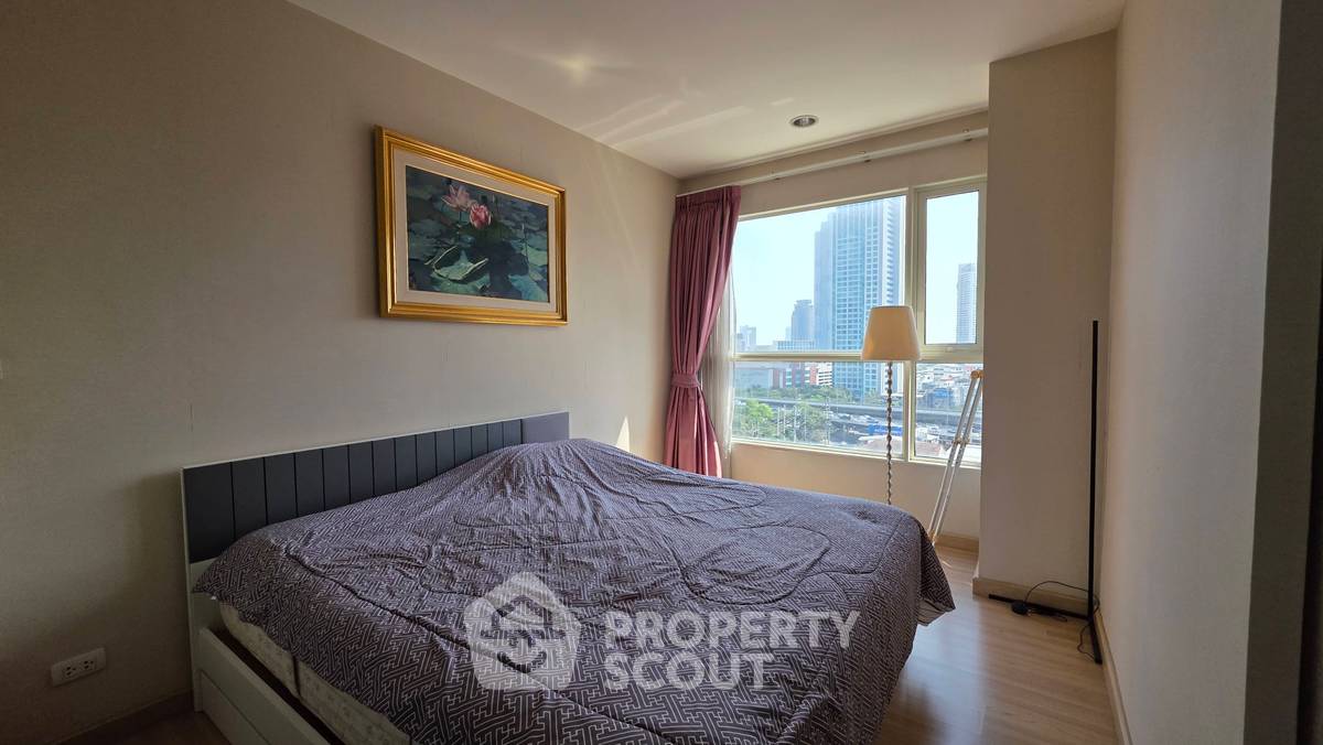 For SaleCondoWongwianyai, Charoennakor : 1-BR Condo at The Light House Sathorn–Chareonnakorn near BTS Krung Thon Buri