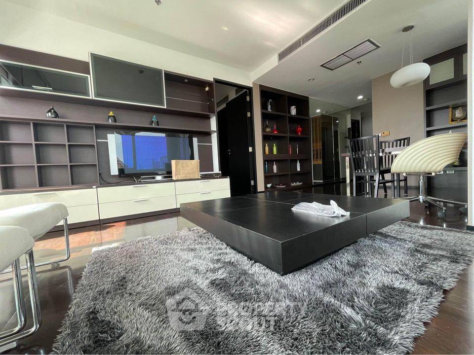 ขายคอนโดภูเก็ต : คอนโด 2-ห้องนอน ที่ เดอะ ไฮท์ คอนโดมิเนียม ใกล้ ทองหล่อ