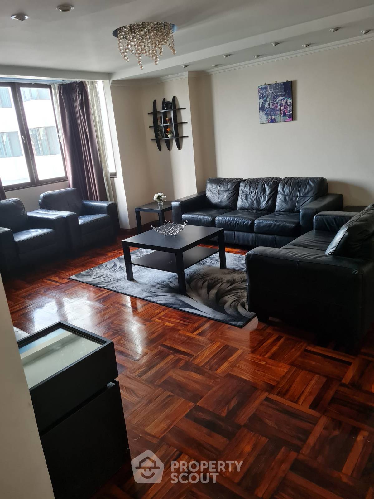 For SaleCondoNana, North Nana,Sukhumvit13, Soi Nana : 2-BR Condo at Omni Tower near BTS Nana